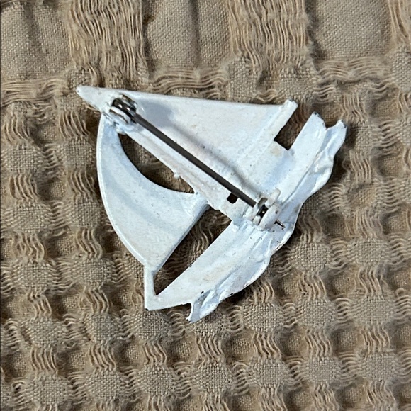 Sailboat Enamel Pin - Picture 3 of 3